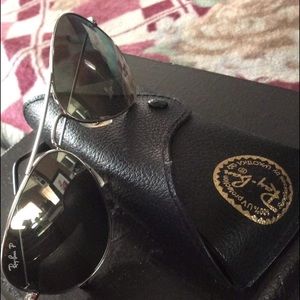 Ray ban